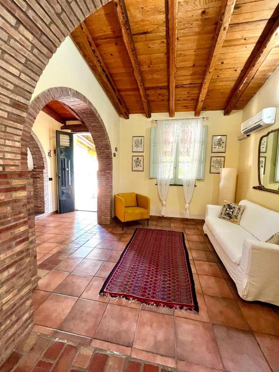 Case Di Loco Castro Agnone Bagni Exterior foto