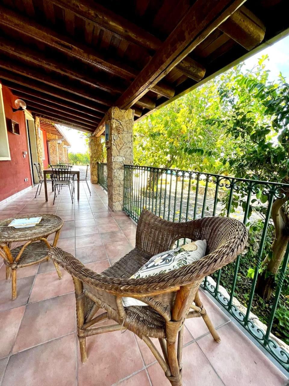 Case Di Loco Castro Agnone Bagni Exterior foto